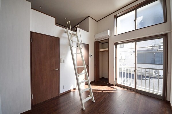 セナンハイツIの物件内観写真